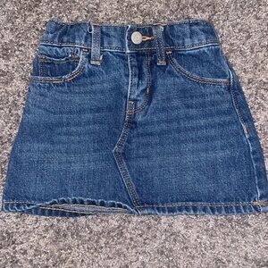 Old navy 2T adjustable waist skirt | EUC | only worn once